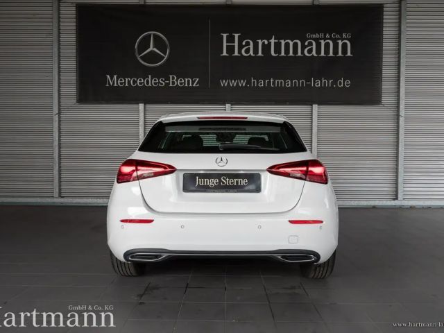 Mercedes-Benz A 200 Hatchback Progressive