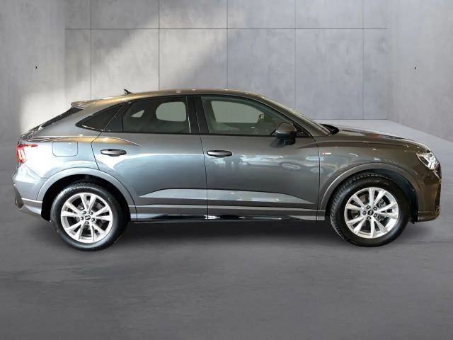 Audi Q3 35 TFSI S-Line