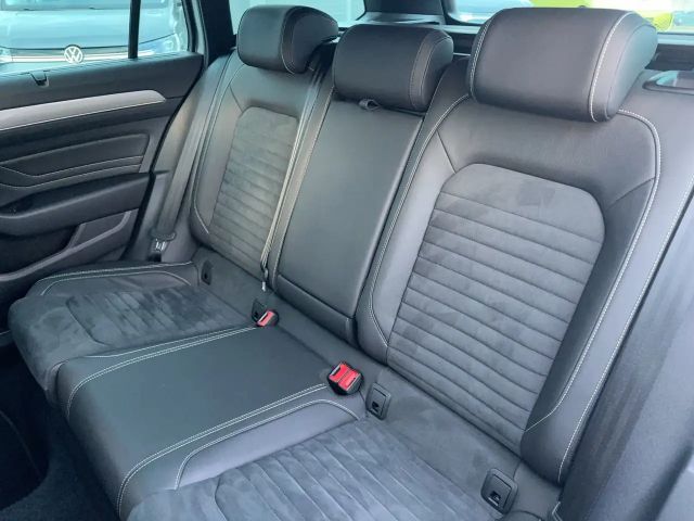 Volkswagen Passat GTE Variant