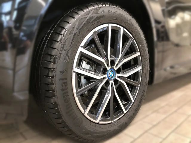 BMW iX1 eDrive20