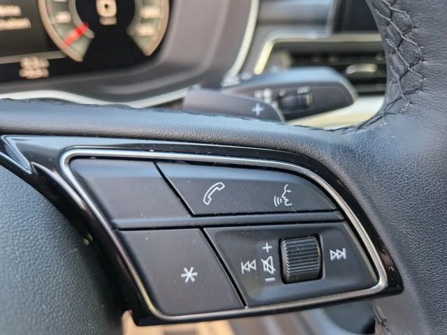 Audi A4 40 TDI S-Line S-Tronic Sedan