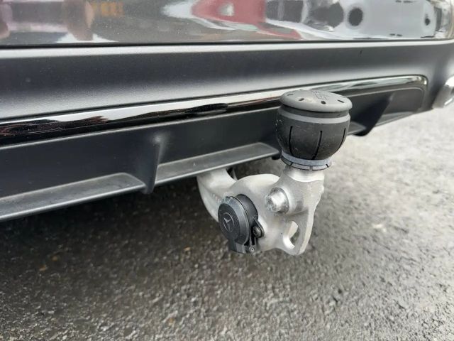 Mercedes-Benz E 220 AMG Line E 220 d Estate