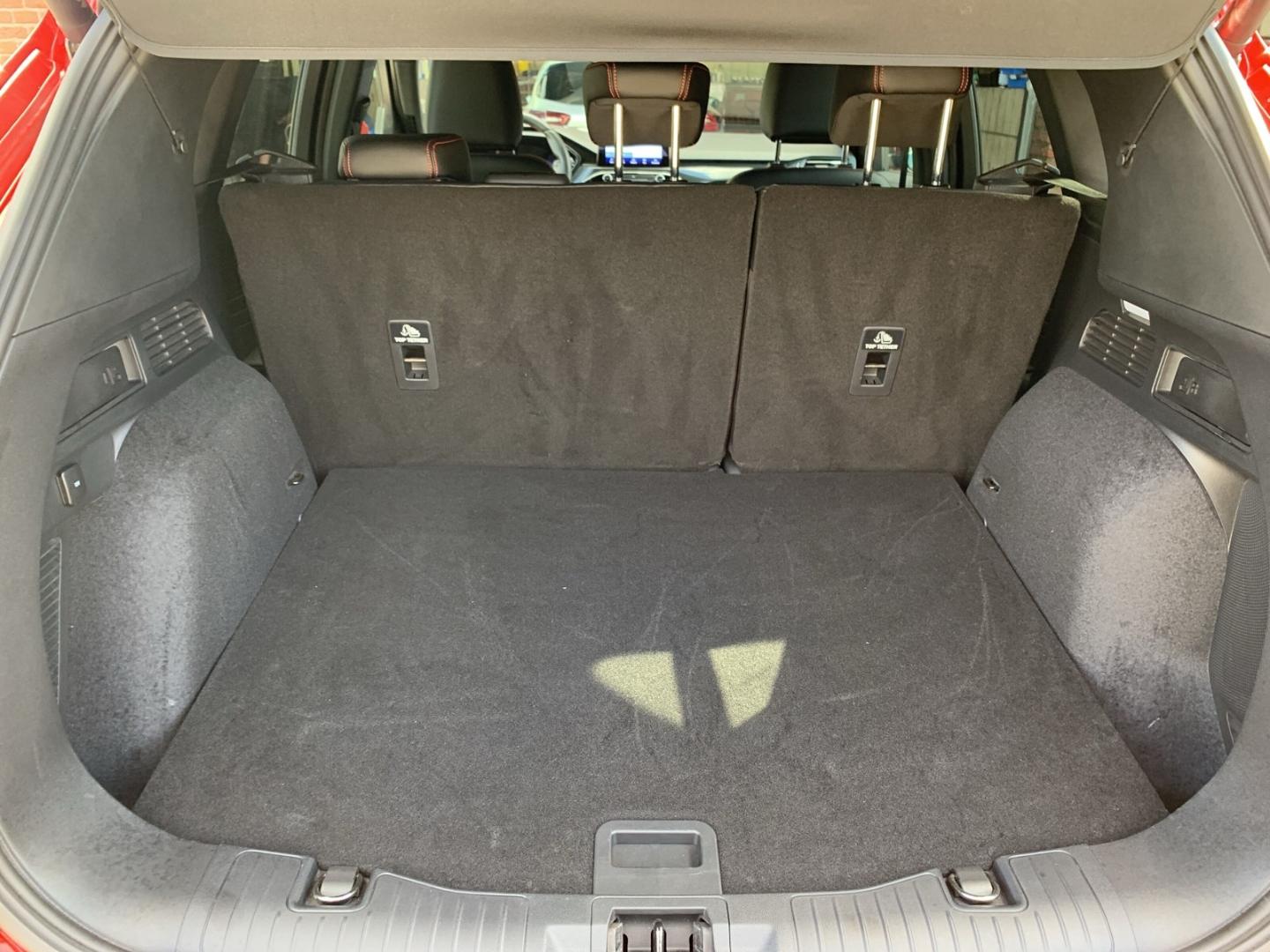 Ford Kuga Hybrid ST Line X