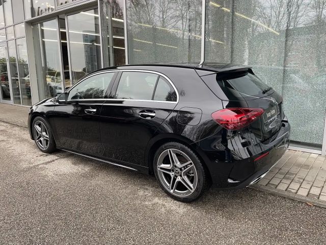 Mercedes-Benz A 200 A 200 d AMG Line