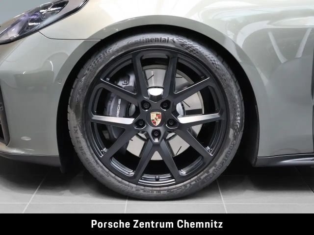 Porsche Panamera 4 E-Hybrid