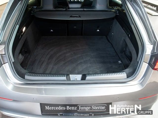 Mercedes-Benz CLA 180 AMG Line Shooting Brake