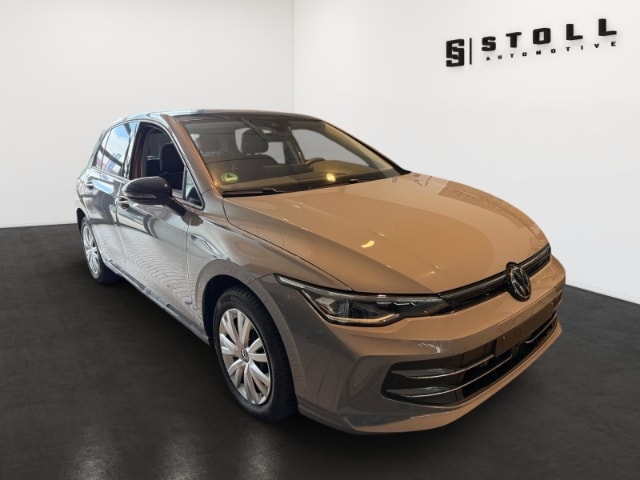 Volkswagen Golf 1.5 eTSI DSG Golf VIII