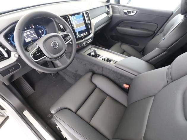 Volvo XC60 Dark Plus