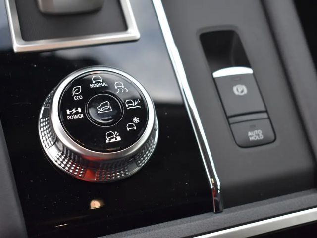 Mitsubishi Outlander 2.4L Polar,Sitzheizung,Standheizung