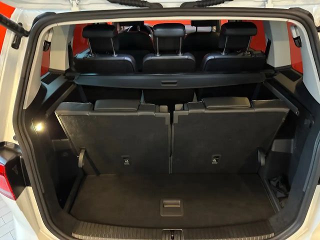 Volkswagen Touran Life