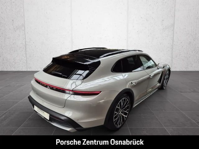 Porsche Taycan 4 Cross Turismo