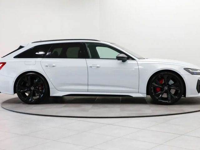 Audi RS6 AHK Pano HUD Matrix B&O