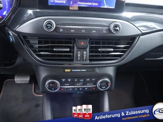 Ford Focus ST Line Wagon