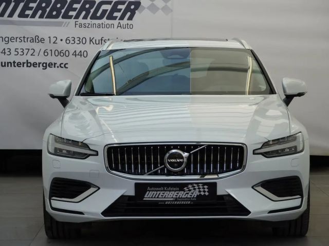 Volvo V60 AWD Plus T6