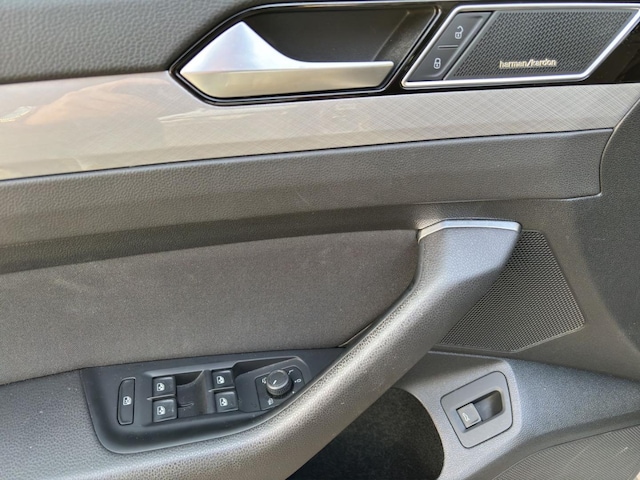 Volkswagen Passat 1.5 TSI DSG Variant