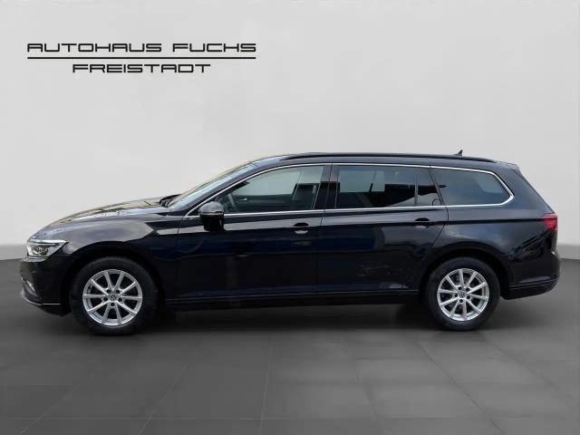 Volkswagen Passat Business DSG Variant