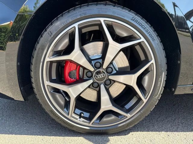 Audi A1 2.0 TFSI S-Line