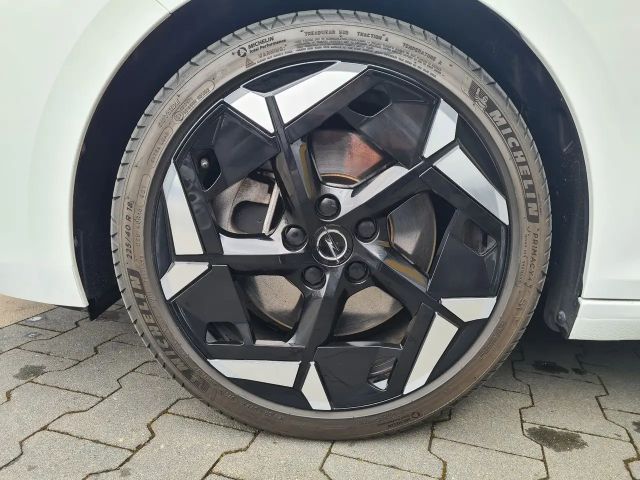 Opel Astra GSe Hybrid Innovation