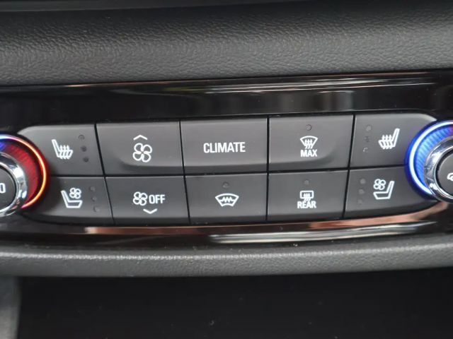 Opel Insignia Sports Tourer Ultimate