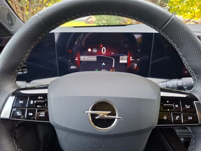 Opel Astra GS-Line Grand Sport