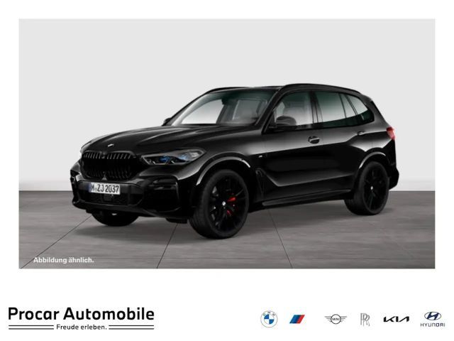 BMW X5 M50i