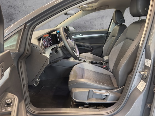 Volkswagen Golf 1.5 TSI DSG