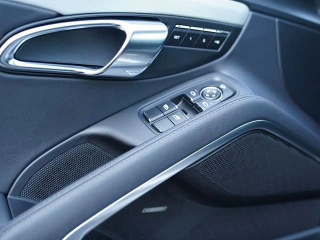 Porsche Cayman 4 Coupé GTS