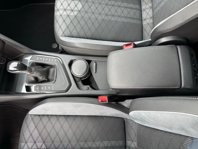 Volkswagen Tiguan DSG R-Line