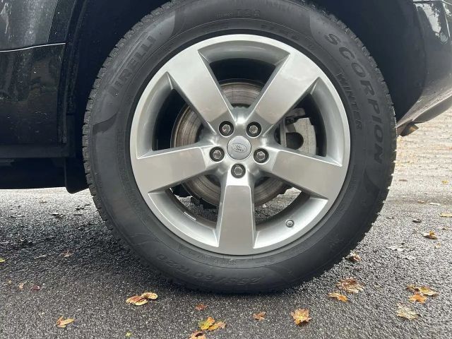 Land Rover Defender 110 D300 Dynamic SE