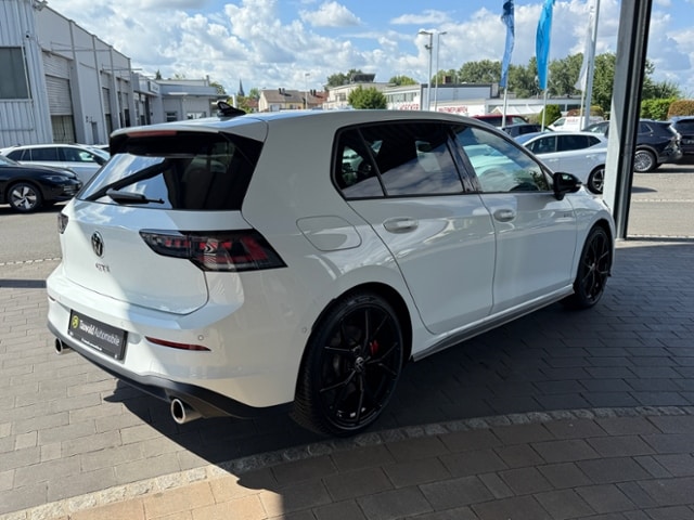 Volkswagen Golf DSG Golf VIII IQ.Drive Style