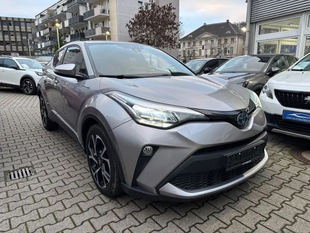 Toyota C-HR Hybride Team D