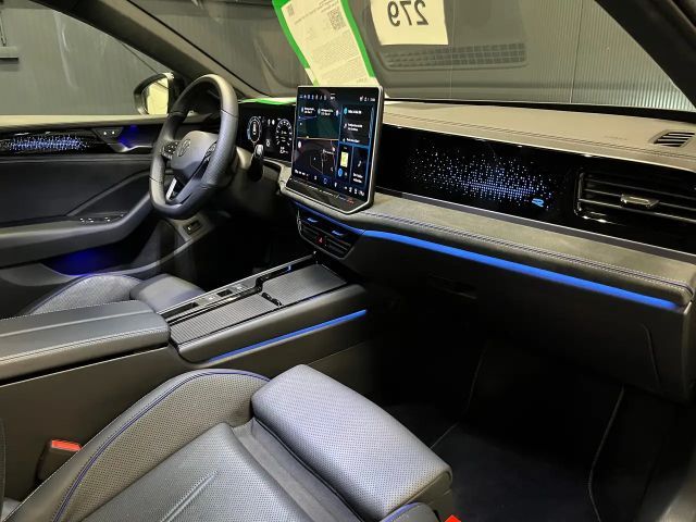 Volkswagen Passat 4Motion R-Line Variant