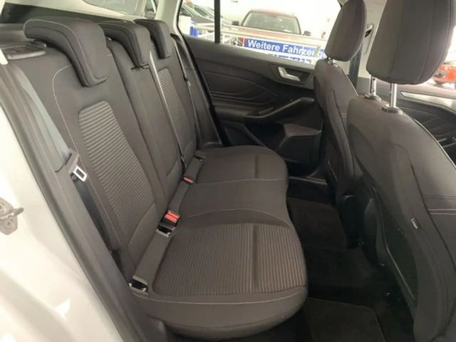 Ford Focus Titanium Wagon