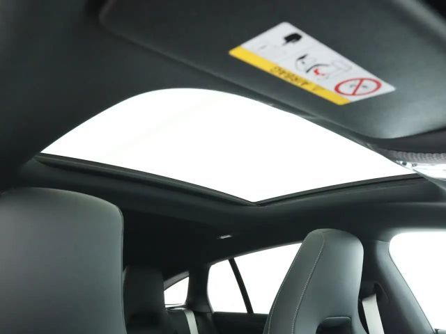 Mercedes-Benz CLA 200 Shooting Brake