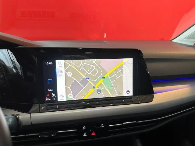 Volkswagen Golf Life Variant