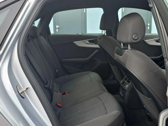 Audi A4 40 TDI Quattro Sedan