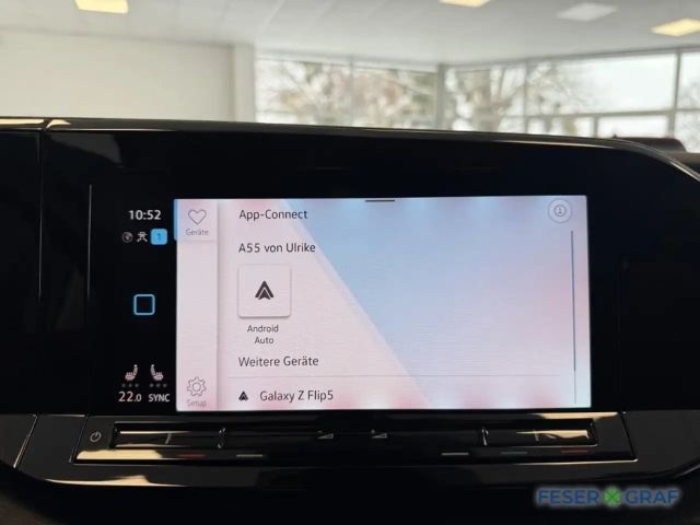 Volkswagen Caddy AHK*LED*Navi*Pano*Sthzg.*RearView*