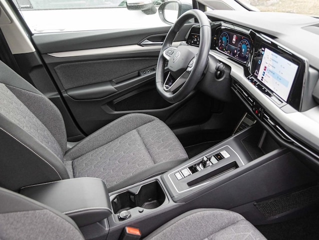 Volkswagen Golf 1.5 eTSI Golf VIII