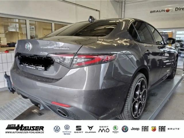 Alfa Romeo Giulia Q4 Turbo Veloce