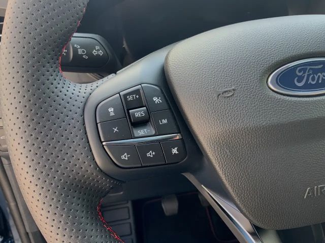 Ford Kuga EcoBoost ST Line X