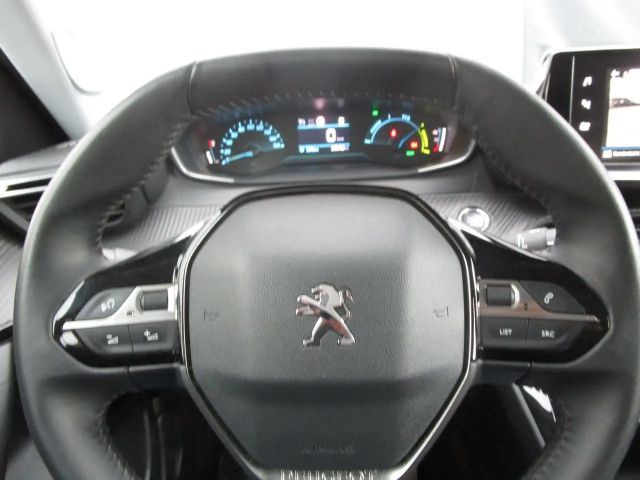 Peugeot E-2008 Active Pack
