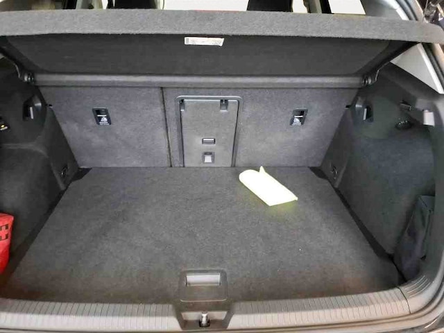 Volkswagen Golf 2.0 TDI Golf VIII