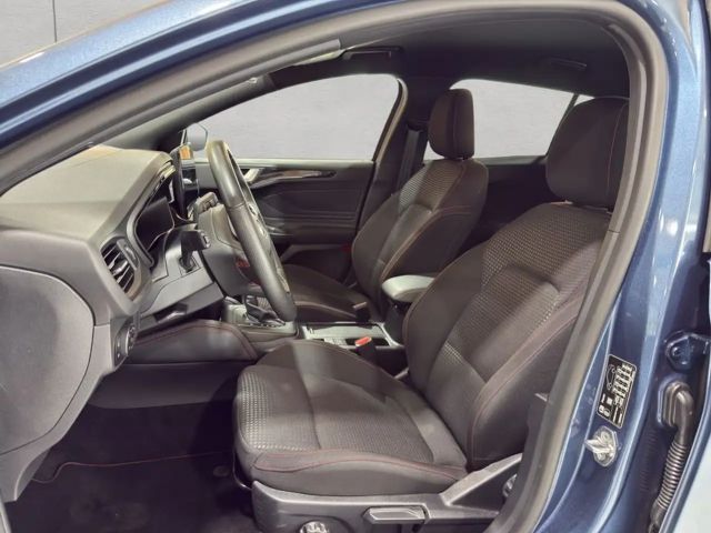 Ford Focus EcoBoost ST Line Wagon