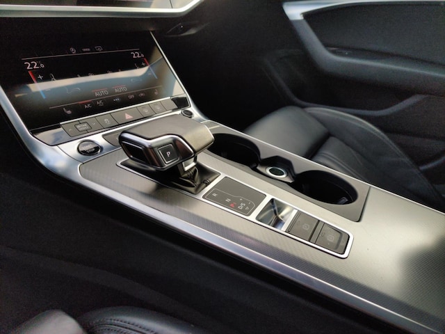 Audi A6 40 TDI Avant S-Tronic