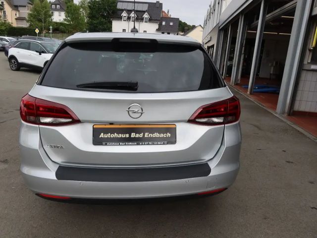 Opel Astra Elegance Sports Tourer