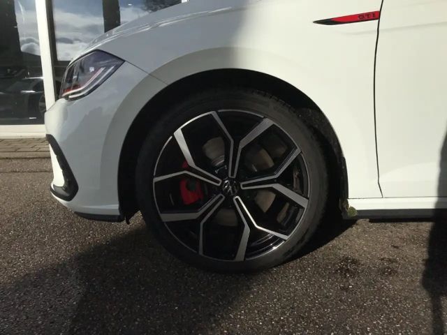 Volkswagen Polo 2.0 TSI DSG GTI IQ.Drive