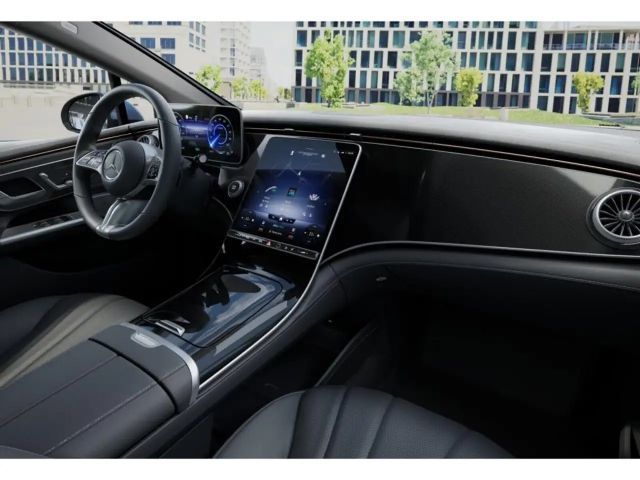 Mercedes-Benz EQE 300 Sedan