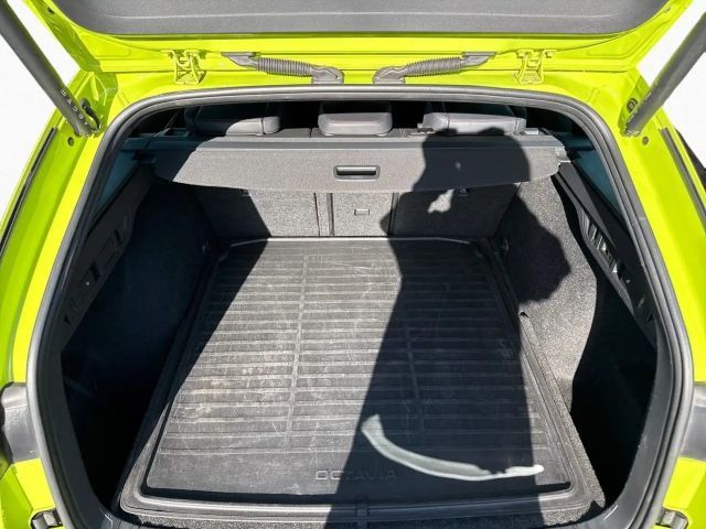 Skoda Octavia Combi RS