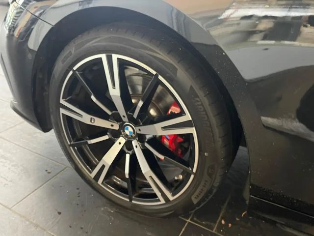 BMW 520 520i M-Sport Sedan