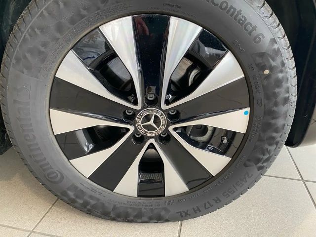 Mercedes-Benz Marco Polo Activity